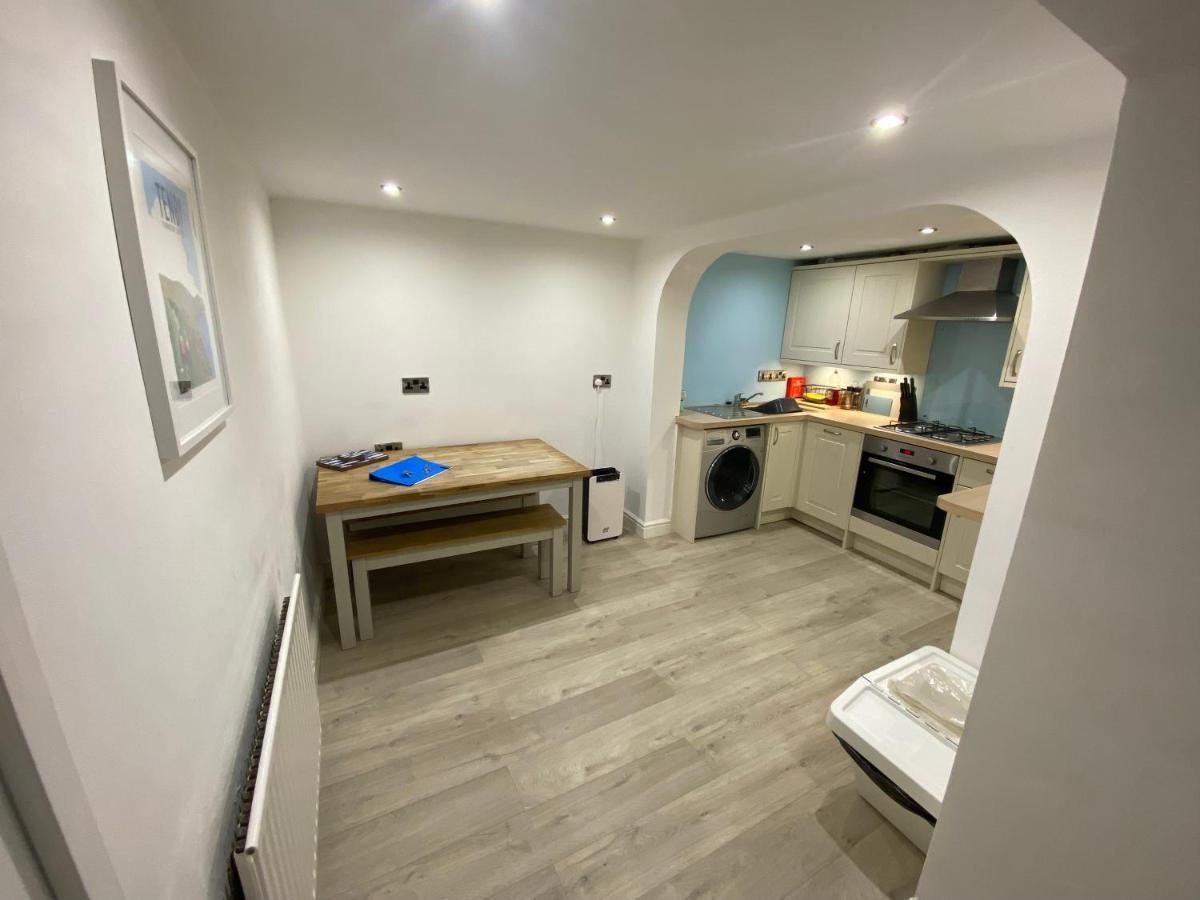Sands Reach, Dog Friendly Tenby House Exterior photo